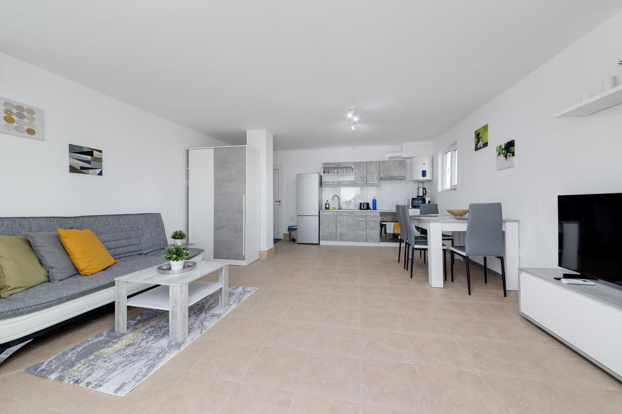 Cosy Apartment Near The Sea Торевьиа Экстерьер фото